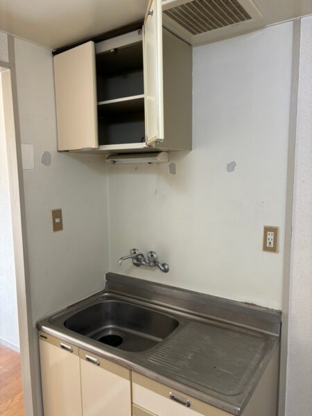 大阪府四條畷市賃貸用マンション内装リフォーム